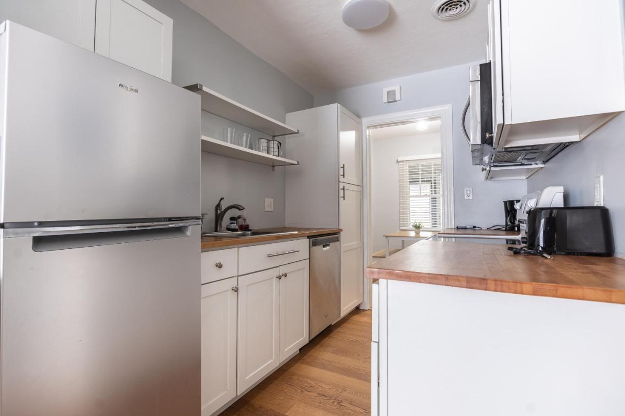 Cozy Apartments In The Triplex House, Historic District Of オーランド エクステリア 写真