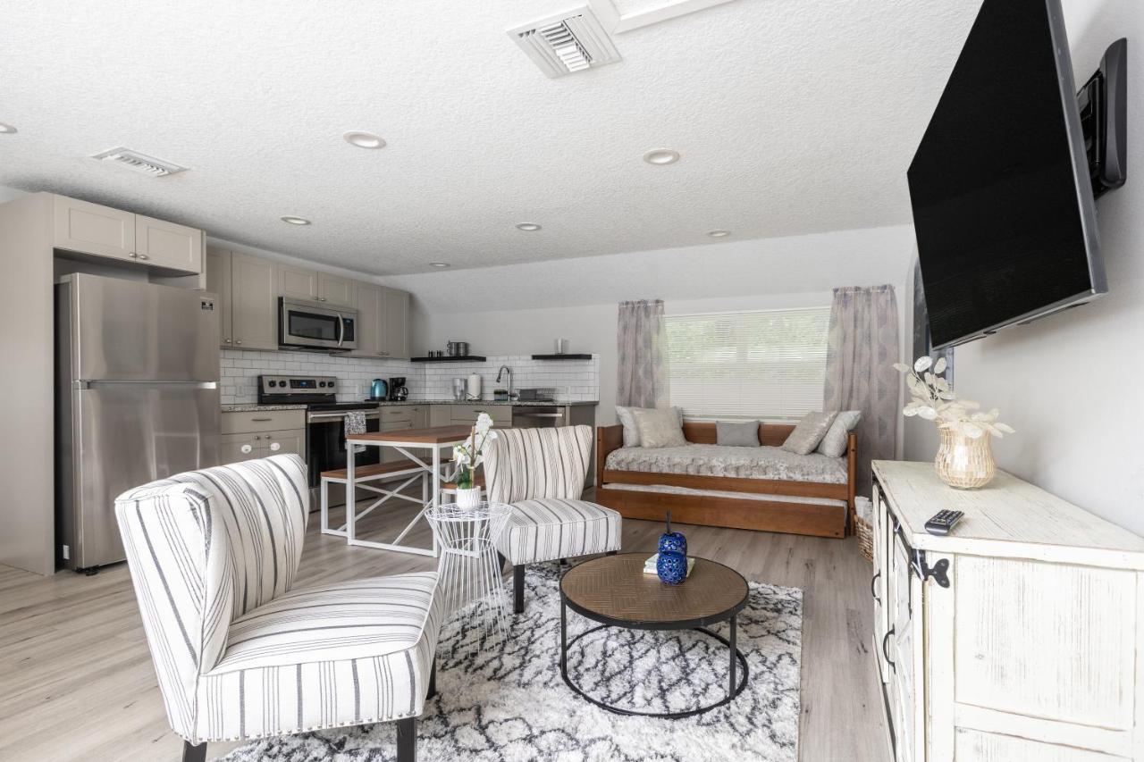 Cozy Apartments In The Triplex House, Historic District Of オーランド エクステリア 写真