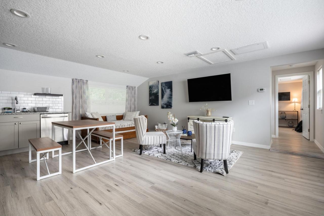 Cozy Apartments In The Triplex House, Historic District Of オーランド エクステリア 写真