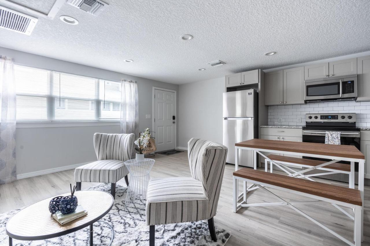 Cozy Apartments In The Triplex House, Historic District Of オーランド エクステリア 写真
